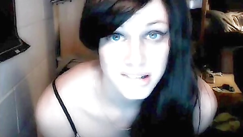 Hot redhead in sexy stockings gets her ass and pussy licked