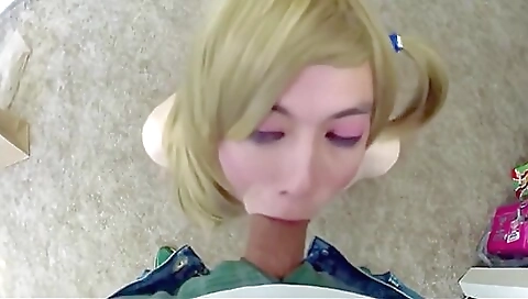 Blonde tranny has a tight pussy and a deepthroating sex