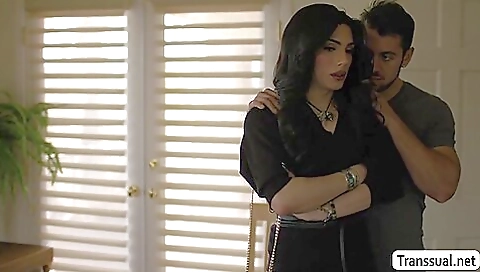 Hot brunette gets nailed by her ex in amateur porn